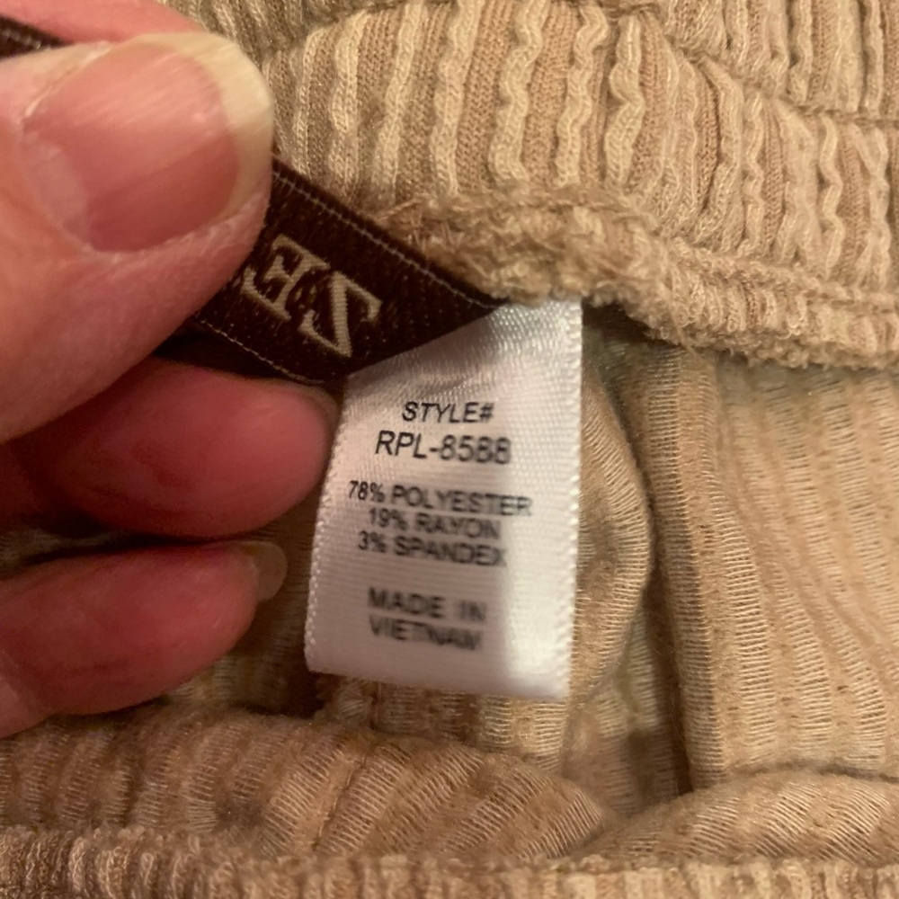 Zenana Outfitters Ribbed Short Sleeve Top - Tan - Picture 6 of 9